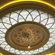 Декоративный круглый витраж на потолок с подсветкой