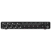 Внешняя звуковая карта BEHRINGER U-PHORIA UMC404HD